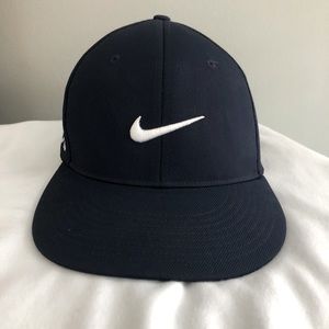 Nike VR golf hat flex fit
